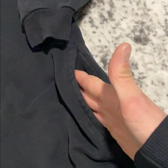 Adidas leaf logo crew neck sweatshirt size L EUC - Picture 6 of 9